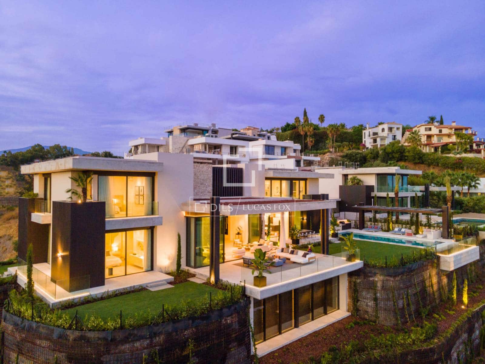 7 quarto Moradia para venda em Marbella com piscina garagem - 9 950 000 € (Ref: 10031150)