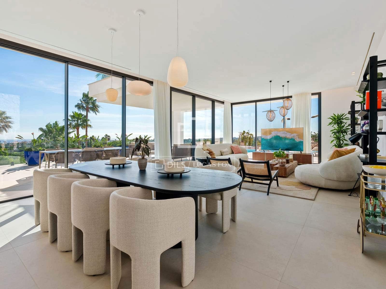 5 bedroom Villa for sale in Marbella with pool garage - € 5,195,000 (Ref: 10031151)
