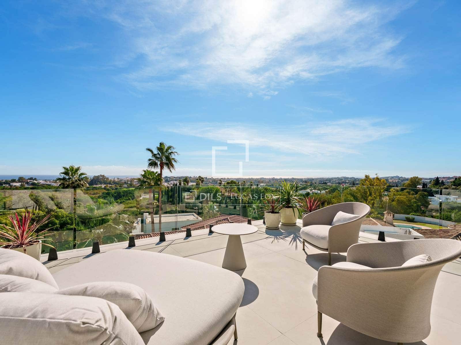 5 bedroom Villa for sale in Marbella with pool garage - € 5,195,000 (Ref: 10031151)