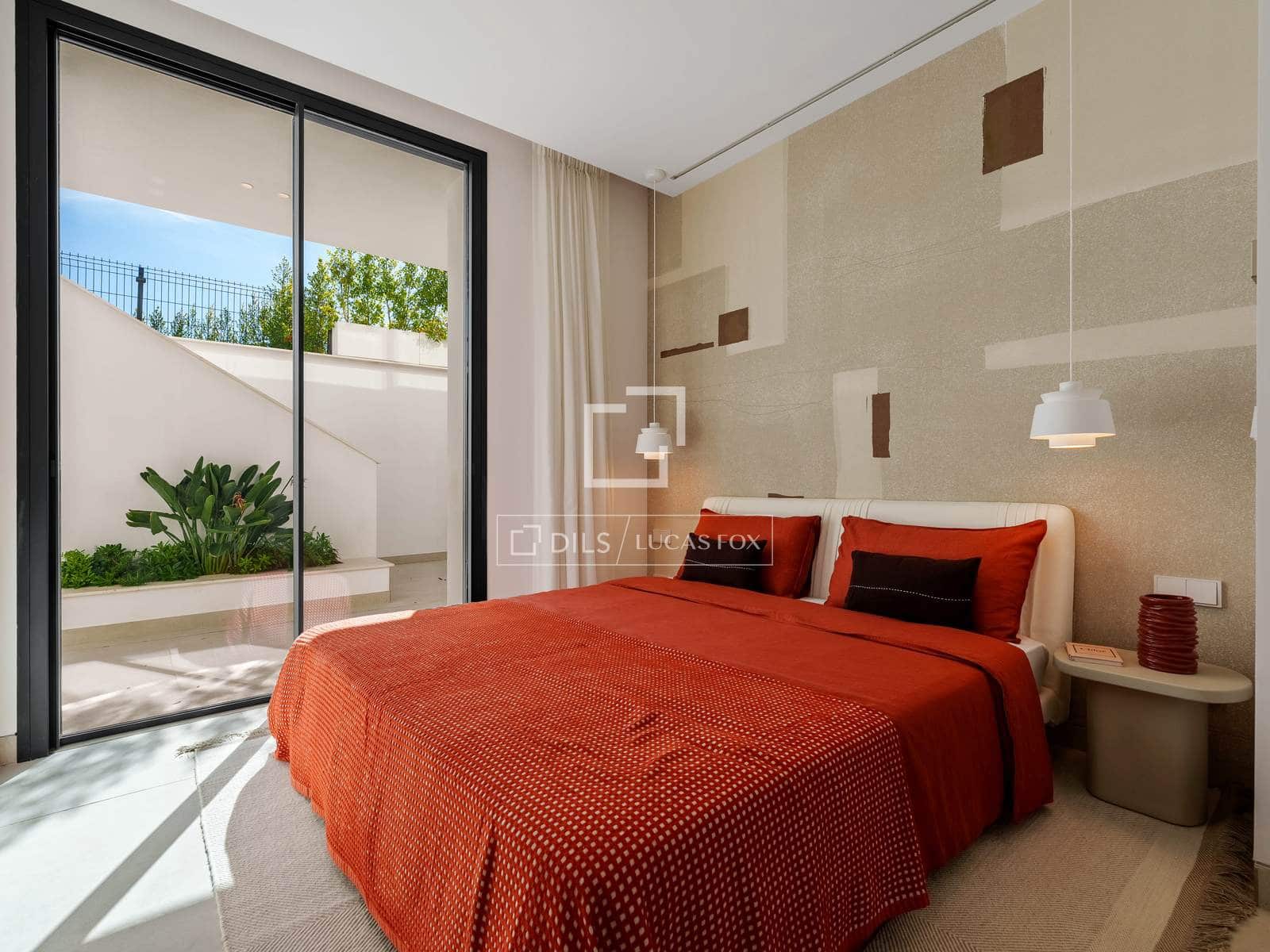 5 bedroom Villa for sale in Marbella with pool garage - € 5,195,000 (Ref: 10031151)