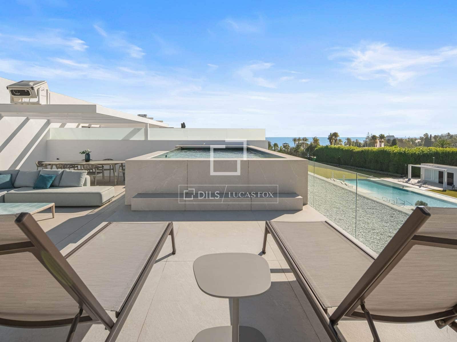3 bedroom Villa for sale in Marbella with pool garage - € 6,300,000 (Ref: 10031152)