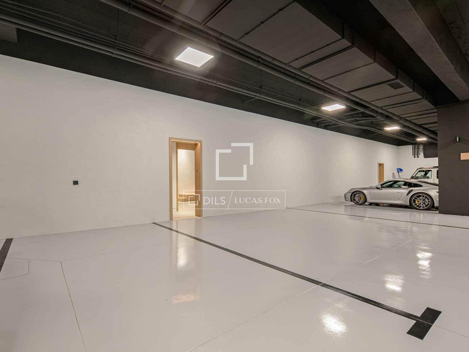 3 bedroom Villa for sale in Marbella with pool garage - € 6,300,000 (Ref: 10031152)
