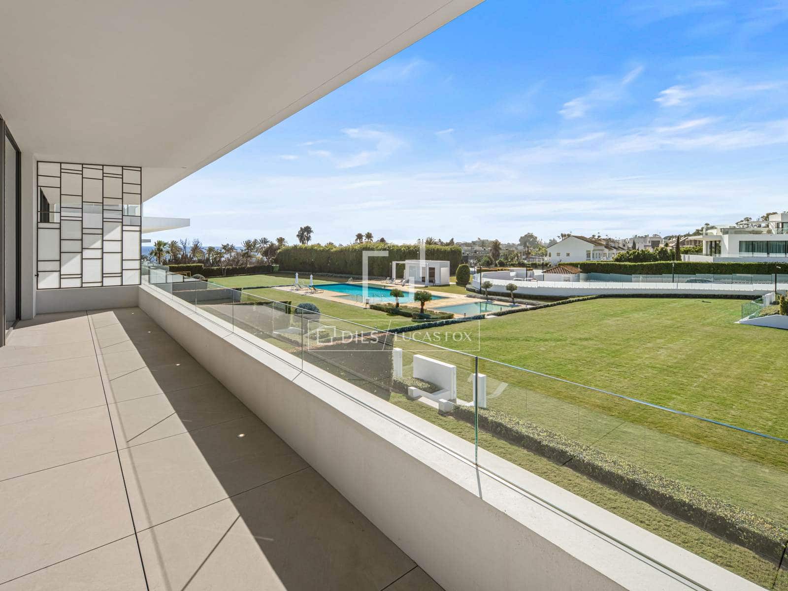 3 bedroom Villa for sale in Marbella with pool garage - € 6,300,000 (Ref: 10031152)