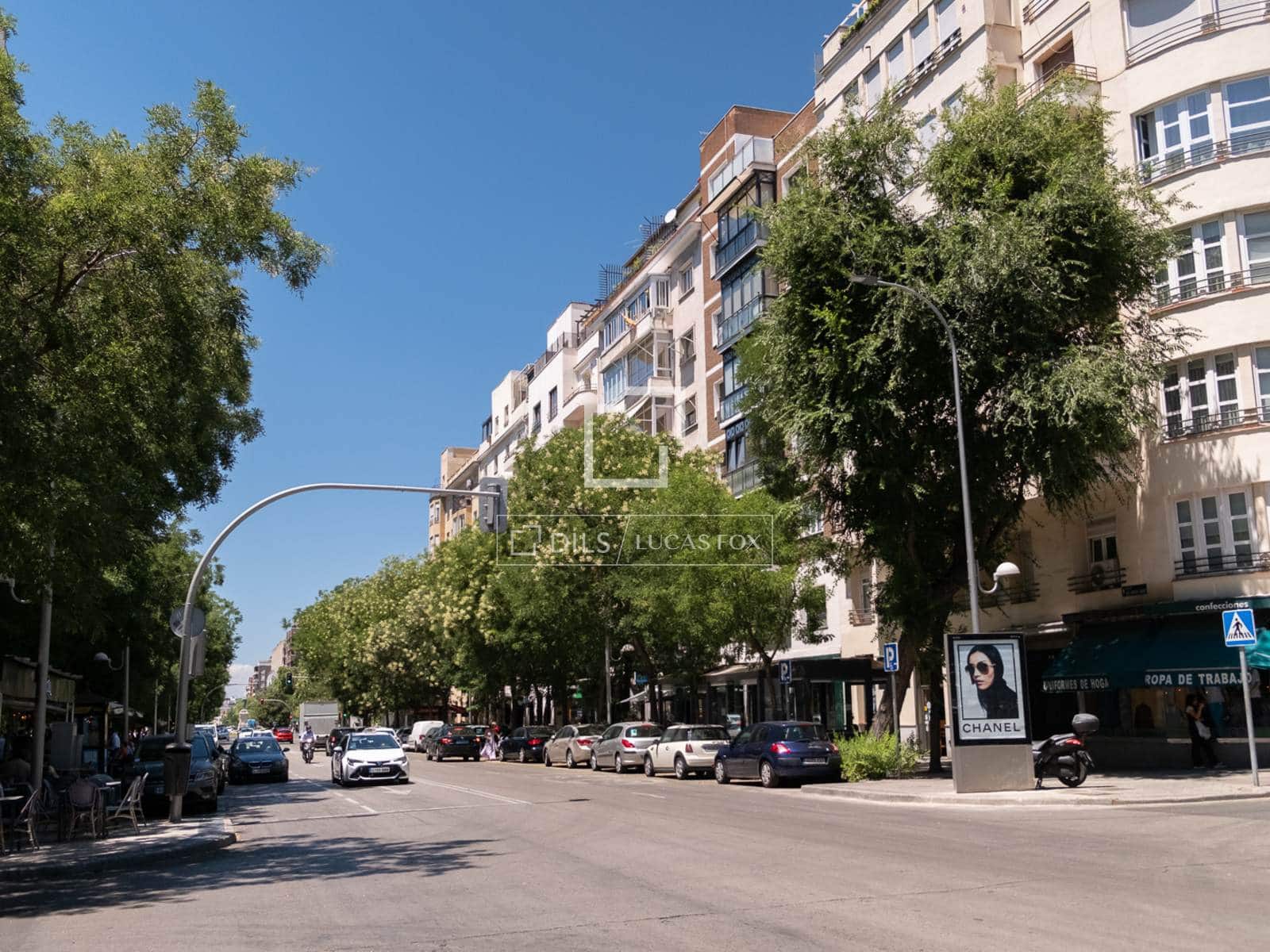 2 bedroom Apartment for sale in Madrid city with pool - € 1,429,000 (Ref: 10031153)