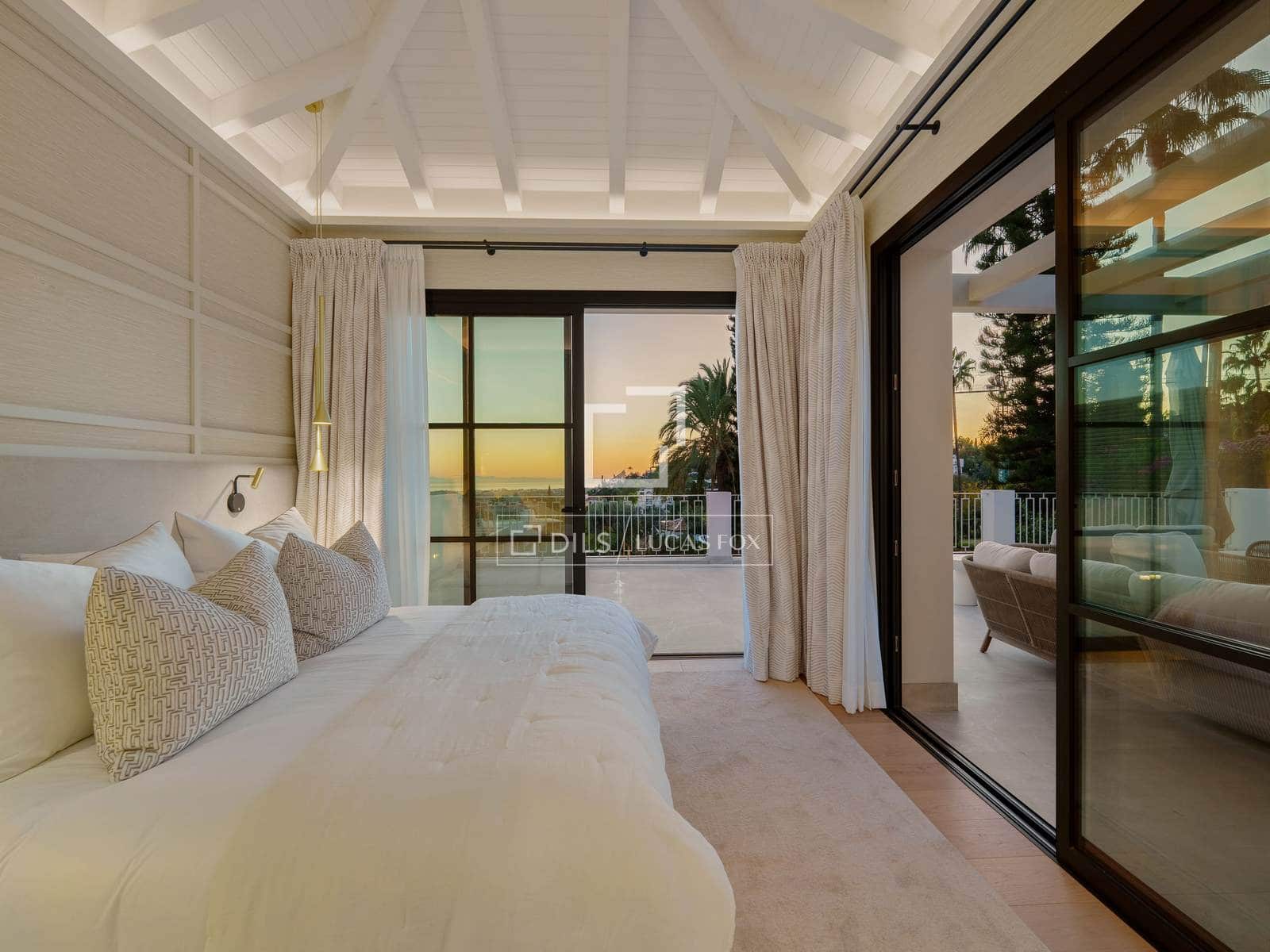 5 slaapkamer Villa te koop in Marbella met zwembad garage - € 5.945.000 (Ref: 10031155)