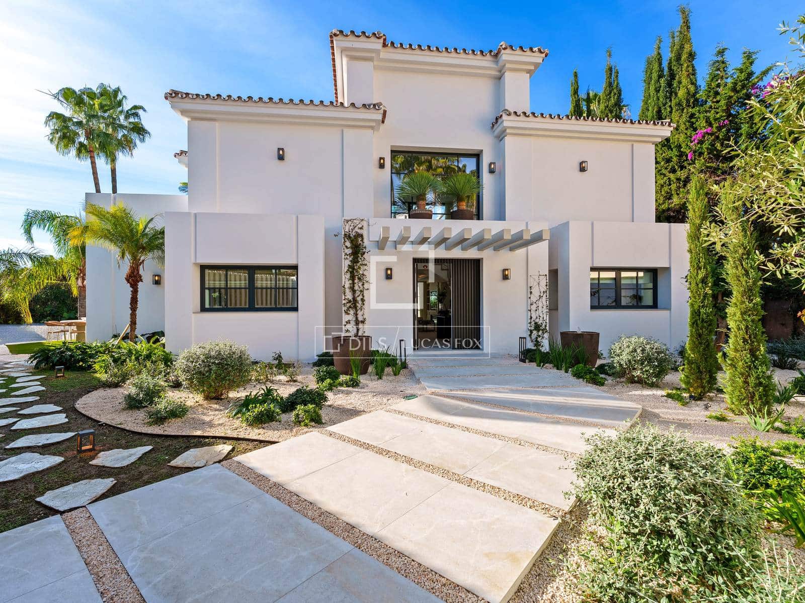 5 slaapkamer Villa te koop in Marbella met zwembad garage - € 5.945.000 (Ref: 10031155)