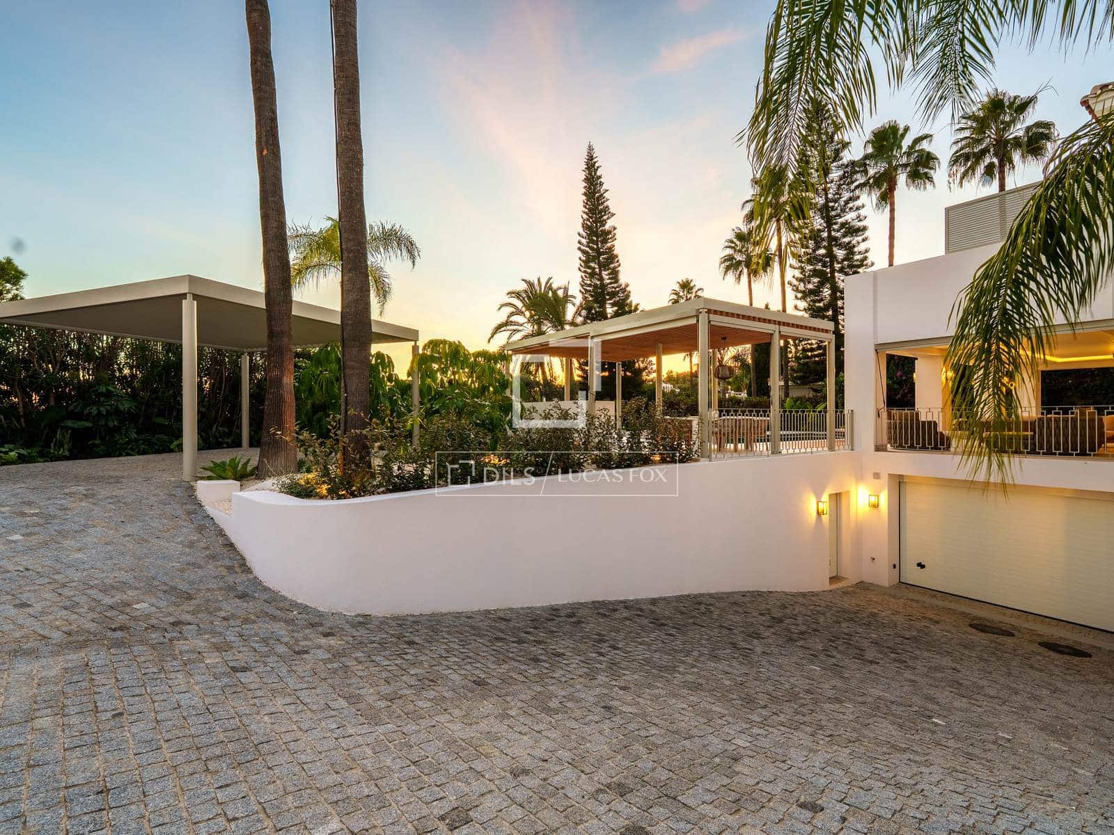 5 slaapkamer Villa te koop in Marbella met zwembad garage - € 5.945.000 (Ref: 10031155)