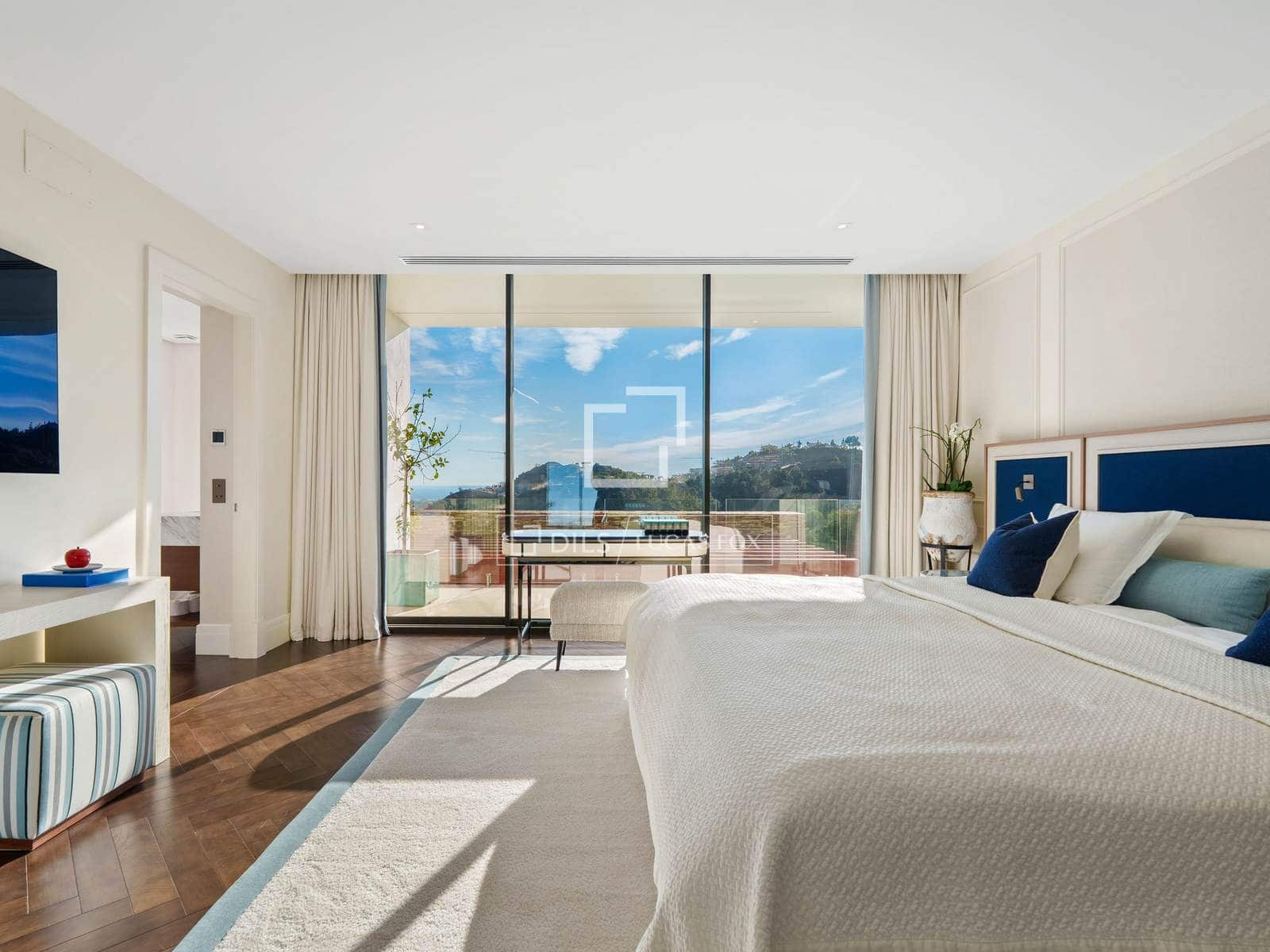 5 sypialnia Willa na sprzedaż w Marbella z basenem garażem - 8 995 000 € (Ref: 10031242)