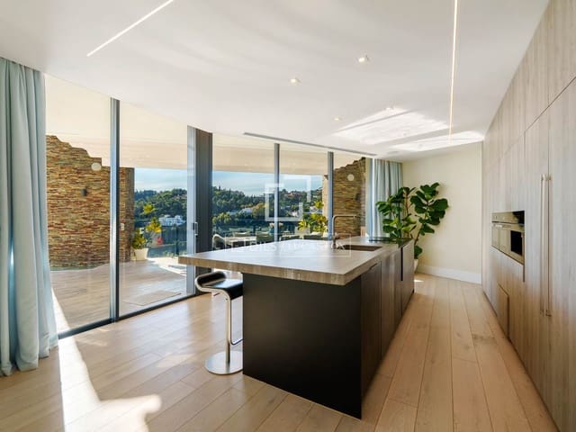 5 sypialnia Willa na sprzedaż w Marbella z basenem garażem - 8 995 000 € (Ref: 10031242)