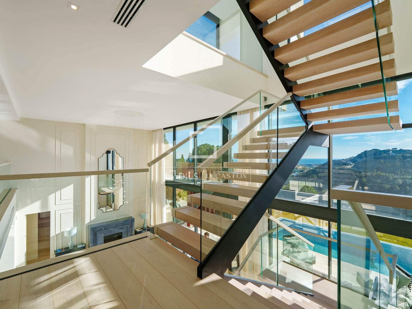 5 sypialnia Willa na sprzedaż w Marbella z basenem garażem - 8 995 000 € (Ref: 10031242)