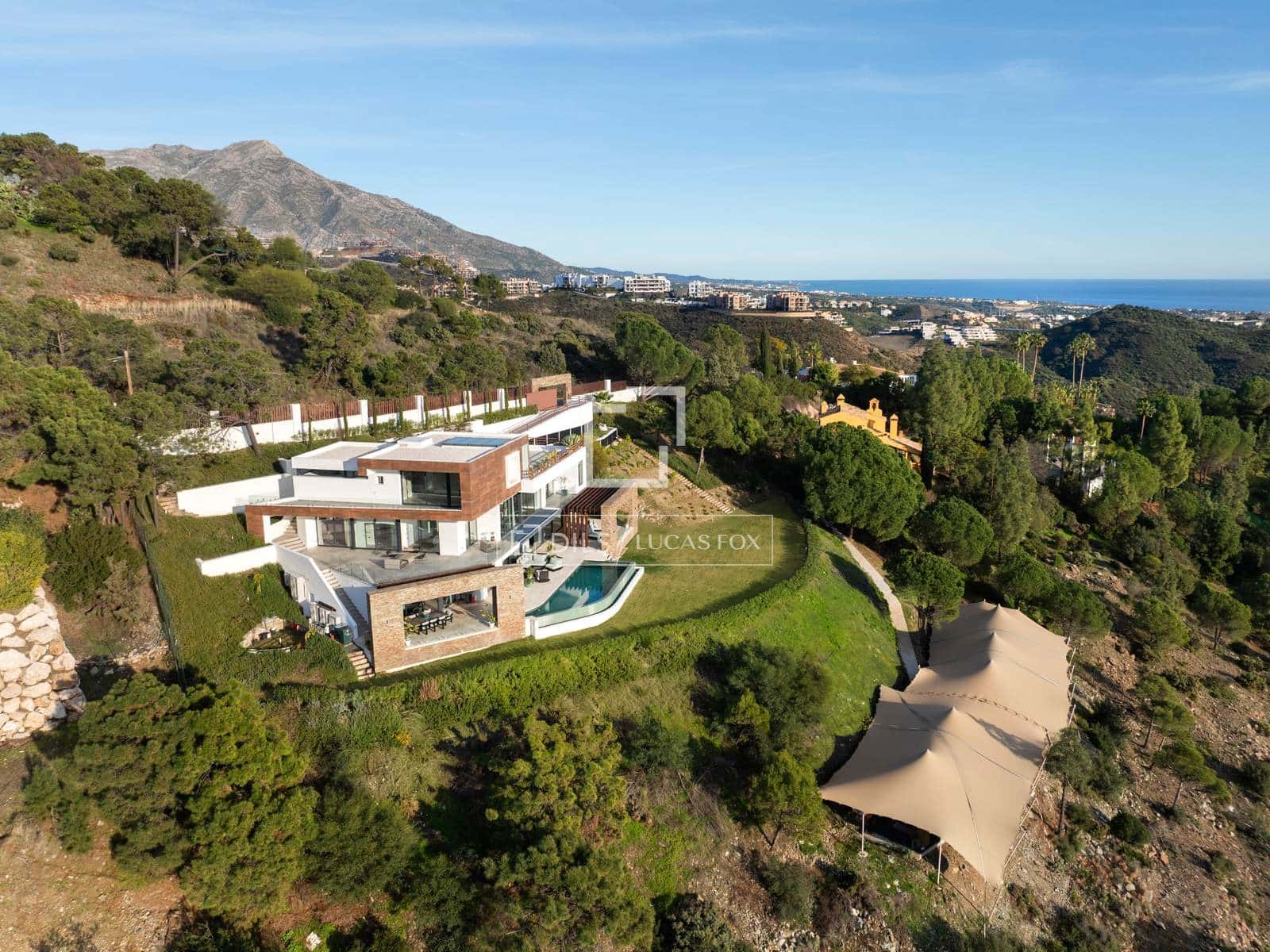 5 sypialnia Willa na sprzedaż w Marbella z basenem garażem - 8 995 000 € (Ref: 10031242)
