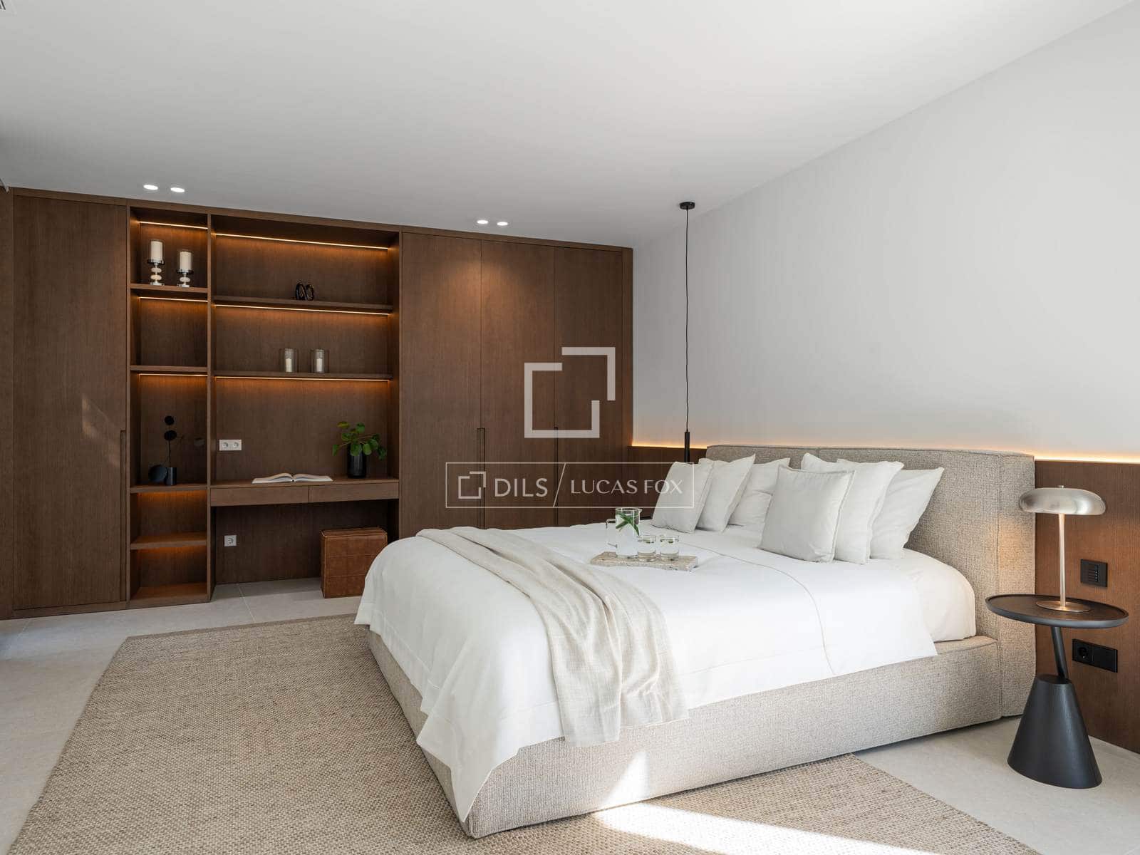 Chalet de 4 habitaciones en Marbella en venta con piscina garaje - 3.950.000 € (Ref: 10031243)