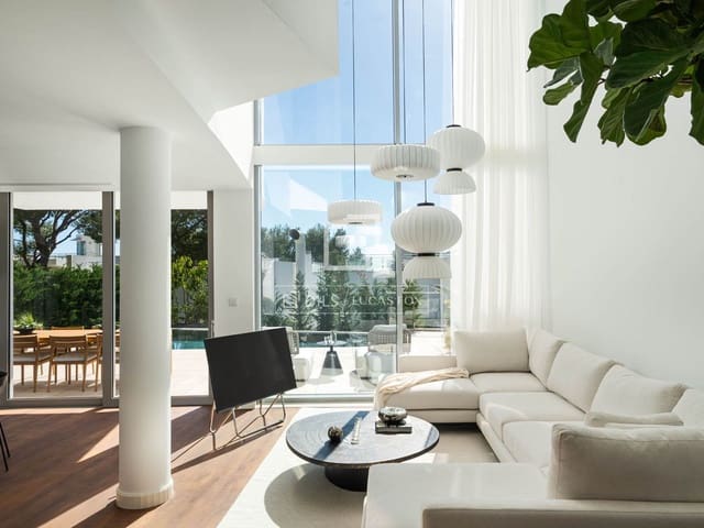 Chalet de 4 habitaciones en Marbella en venta con piscina garaje - 3.950.000 € (Ref: 10031243)