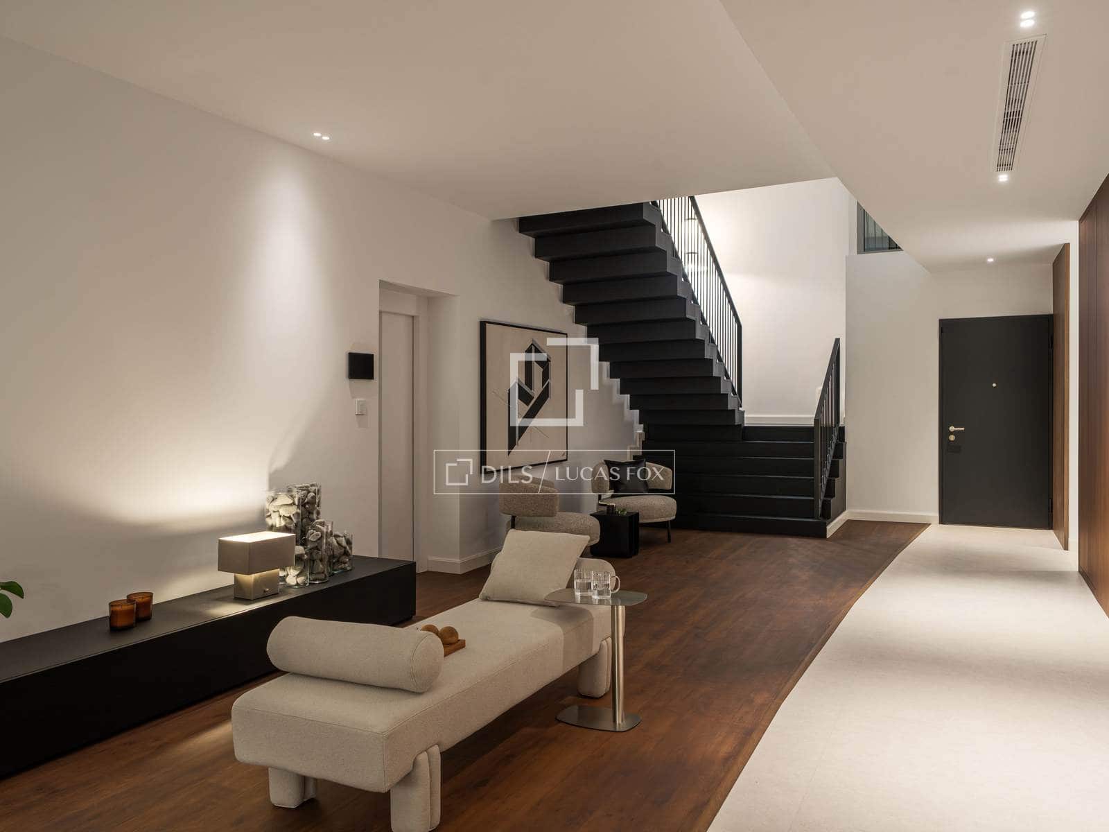 Chalet de 4 habitaciones en Marbella en venta con piscina garaje - 3.950.000 € (Ref: 10031243)