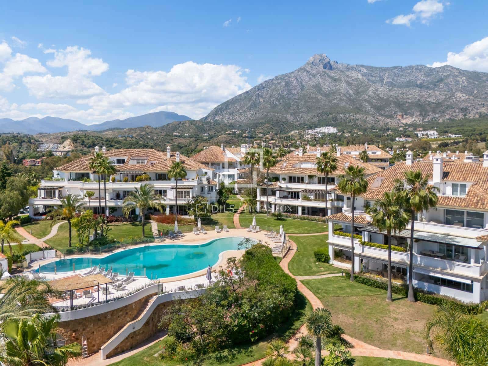 3 quarto Apartamento para venda em Marbella com piscina garagem - 2 495 000 € (Ref: 10031244)
