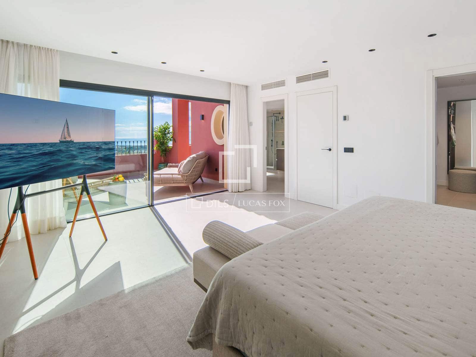 2 quarto Penthouse para venda em Marbella com piscina garagem - 1 950 000 € (Ref: 10031245)
