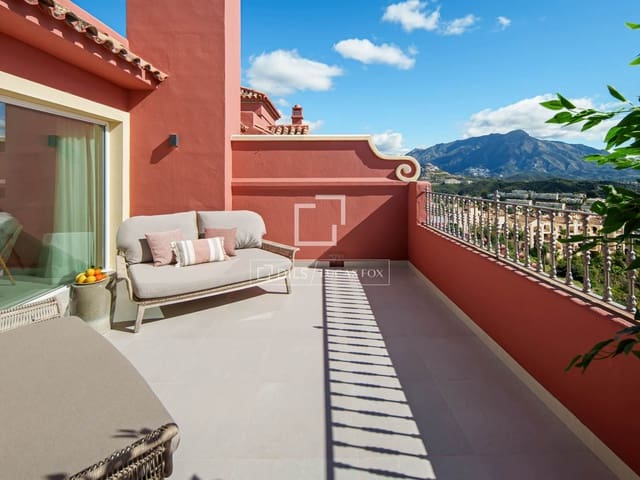 2 quarto Penthouse para venda em Marbella com piscina garagem - 1 950 000 € (Ref: 10031245)