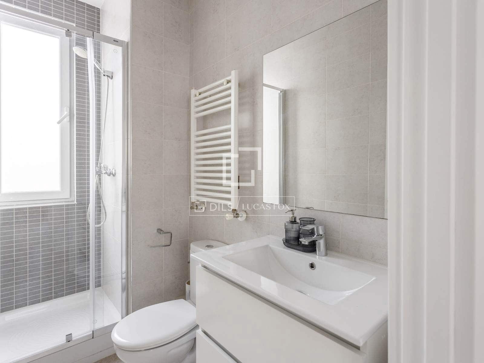 2 makuuhuone Huoneisto vuokrattavana paikassa Madrid kaupunki - 3 100 € (Ref: 10032385)