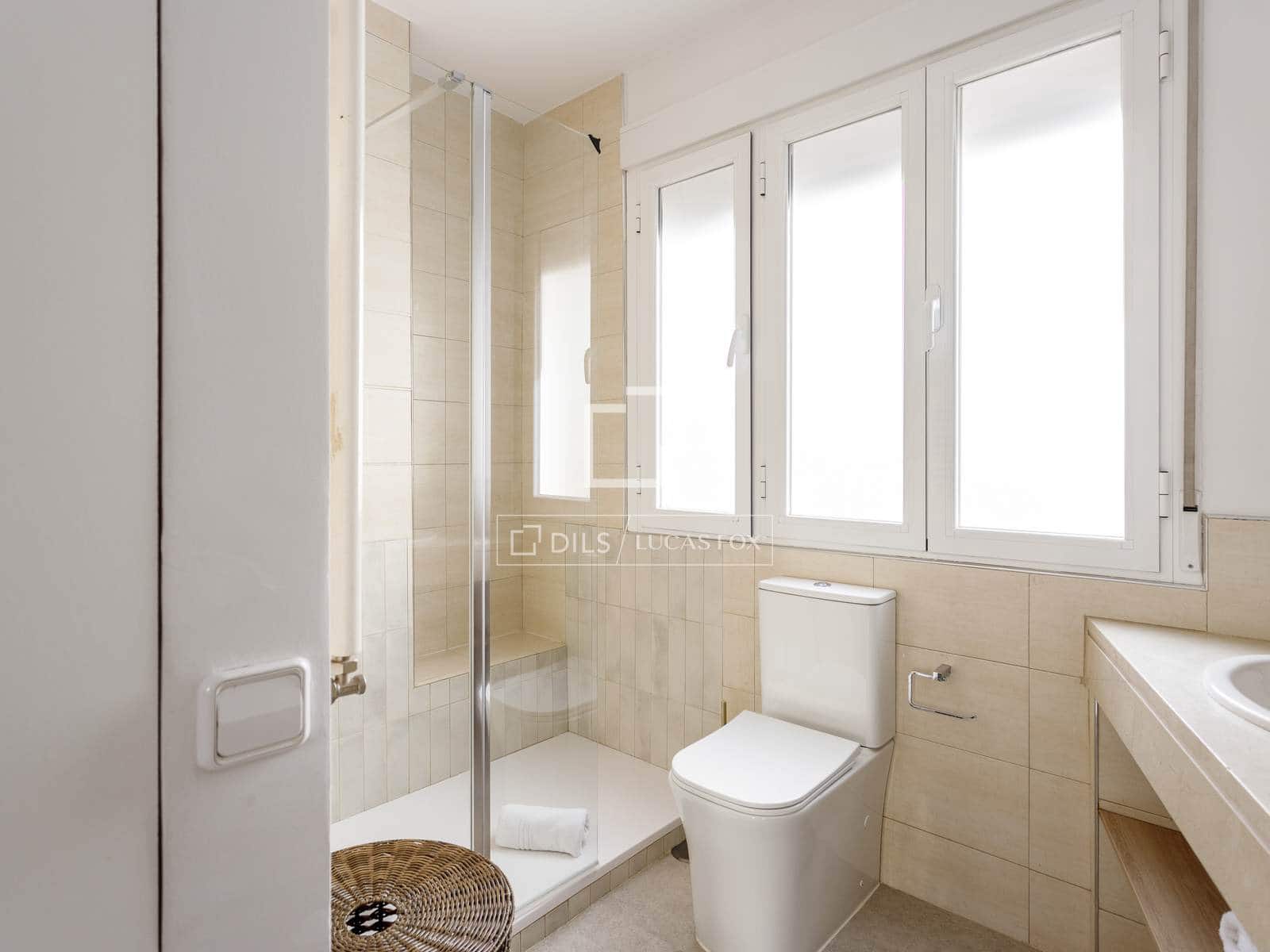 2 makuuhuone Huoneisto vuokrattavana paikassa Madrid kaupunki - 3 100 € (Ref: 10032385)