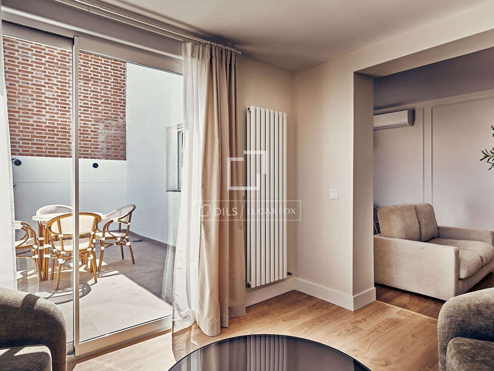 Apartamento de 3 habitaciones en Madrid ciudad en venta - 1.899.000 € (Ref: 10032472)