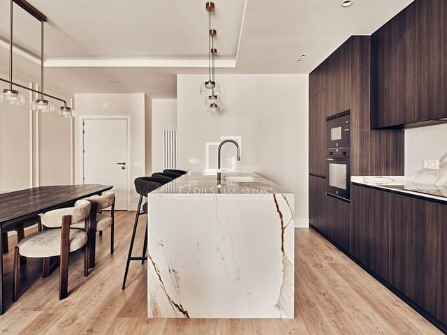 3 slaapkamer Appartement te koop in Ibiza, Madrid stad - € 1.769.000 (Ref: 10032473)