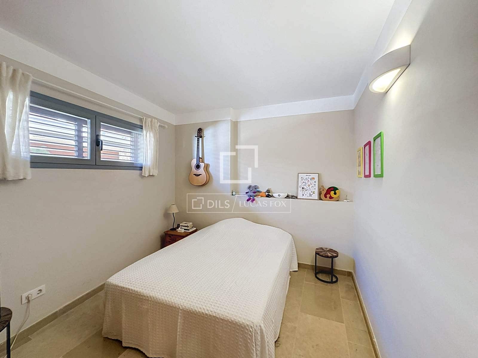 3 chambre Penthouse à vendre à Ciutadella de Menorca avec piscine garage - 625 000 € (Ref: 10032474)