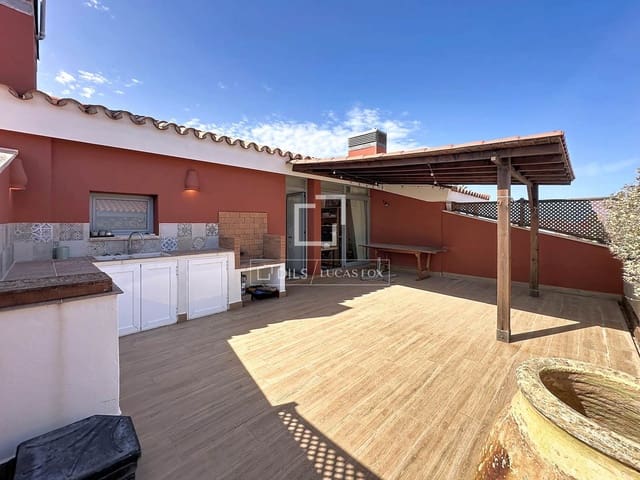 3 chambre Penthouse à vendre à Ciutadella de Menorca avec piscine garage - 625 000 € (Ref: 10032474)