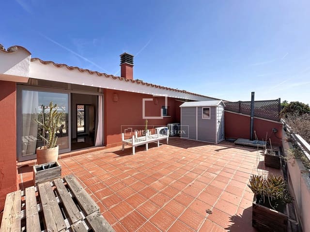 3 chambre Penthouse à vendre à Ciutadella de Menorca avec piscine garage - 625 000 € (Ref: 10032474)