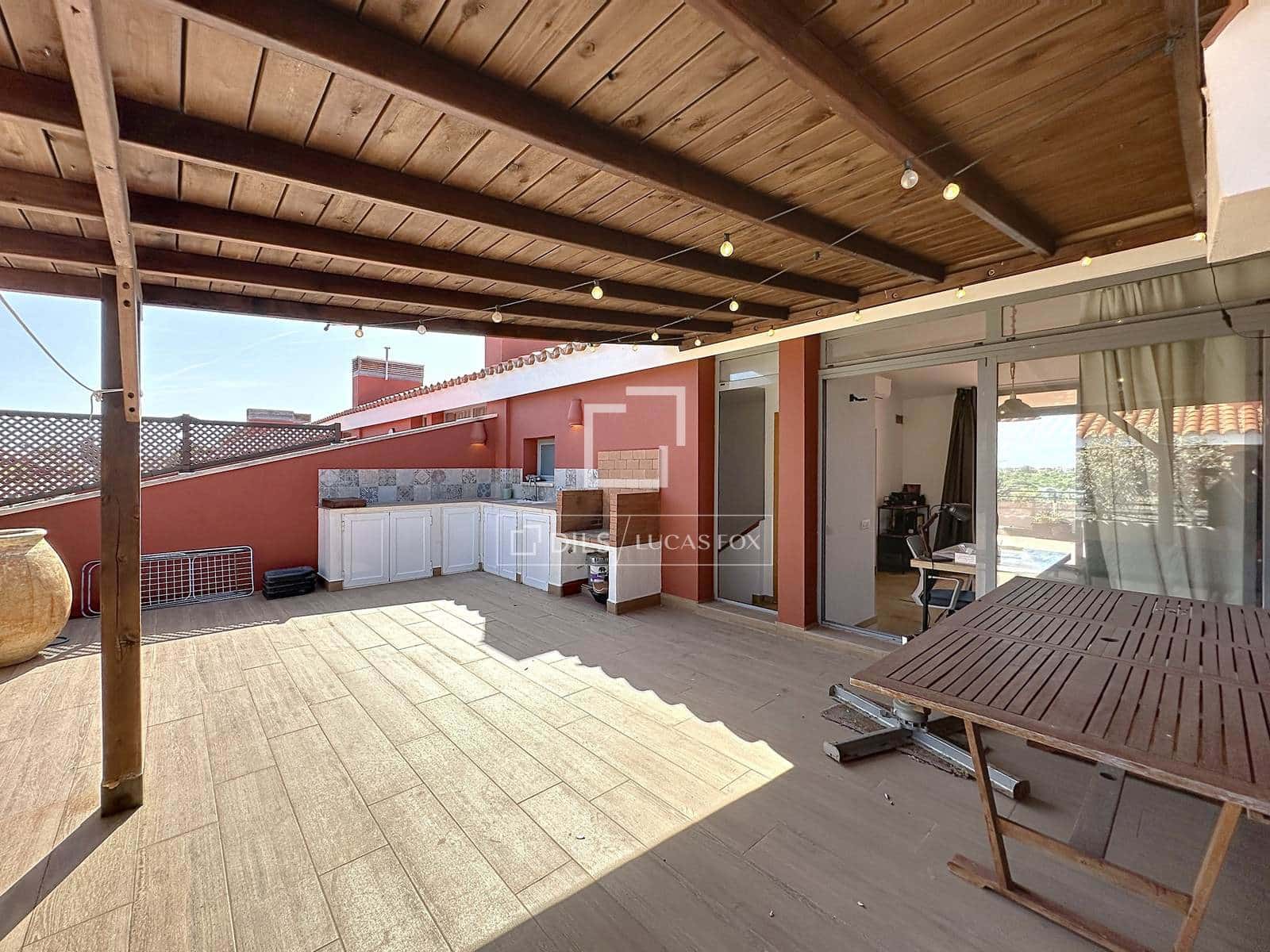 3 chambre Penthouse à vendre à Ciutadella de Menorca avec piscine garage - 625 000 € (Ref: 10032474)