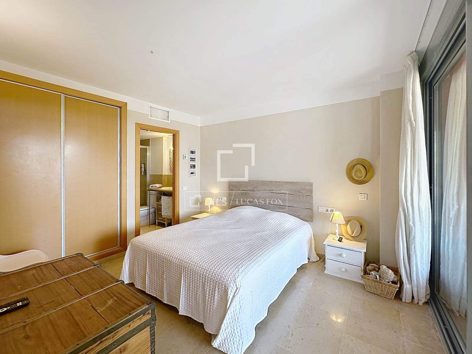 3 chambre Penthouse à vendre à Ciutadella de Menorca avec piscine garage - 625 000 € (Ref: 10032474)