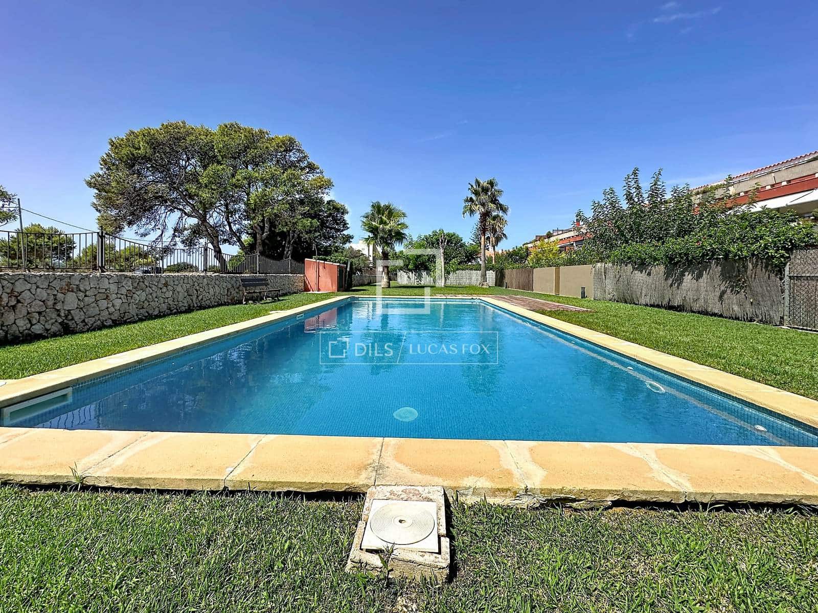 3 chambre Penthouse à vendre à Ciutadella de Menorca avec piscine garage - 625 000 € (Ref: 10032474)
