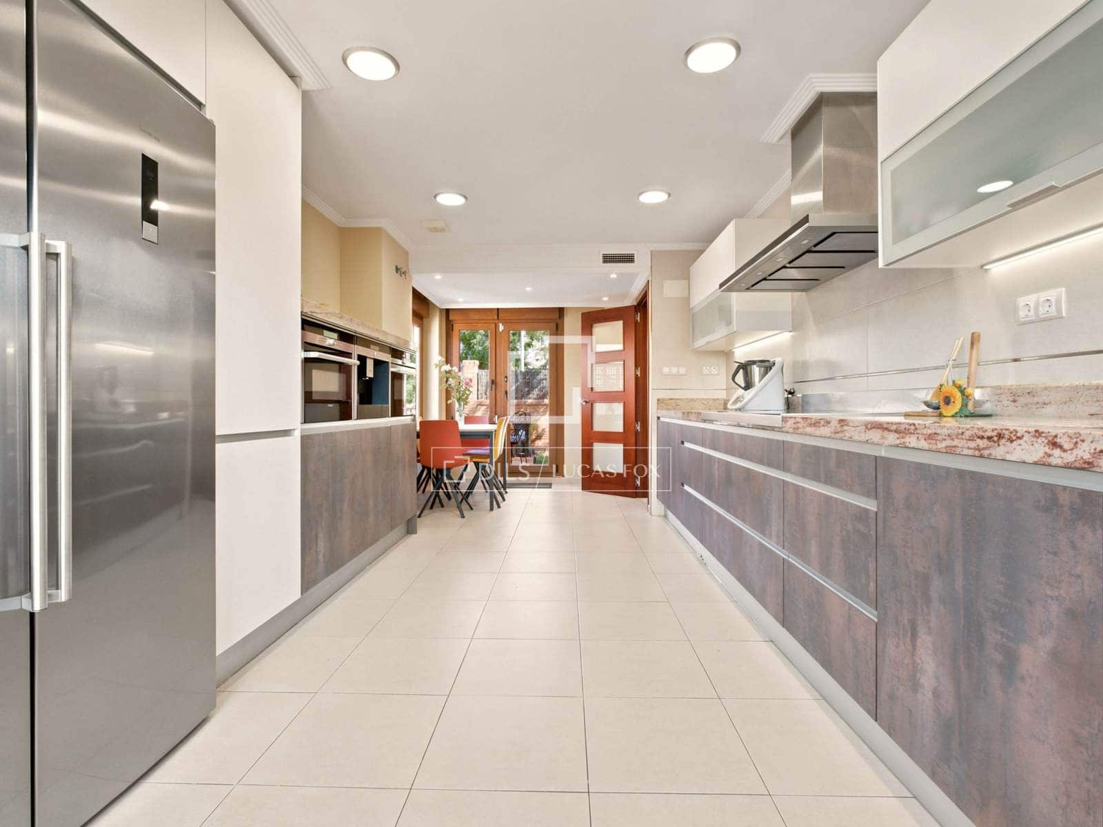 6 camera da letto Villa da affittare in Pozuelo de Alarcon con piscina garage - 6.000 € (Rif: 10033058)