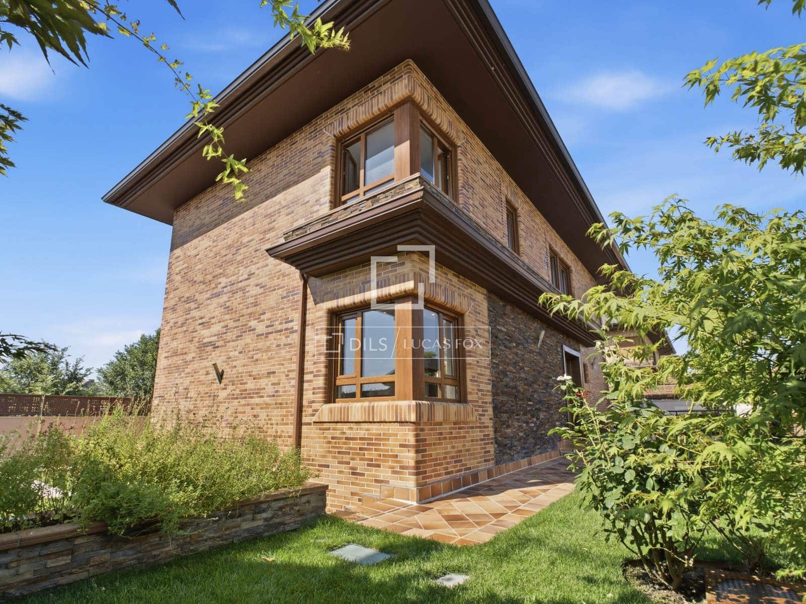 6 camera da letto Villa da affittare in Pozuelo de Alarcon con piscina garage - 6.000 € (Rif: 10033058)