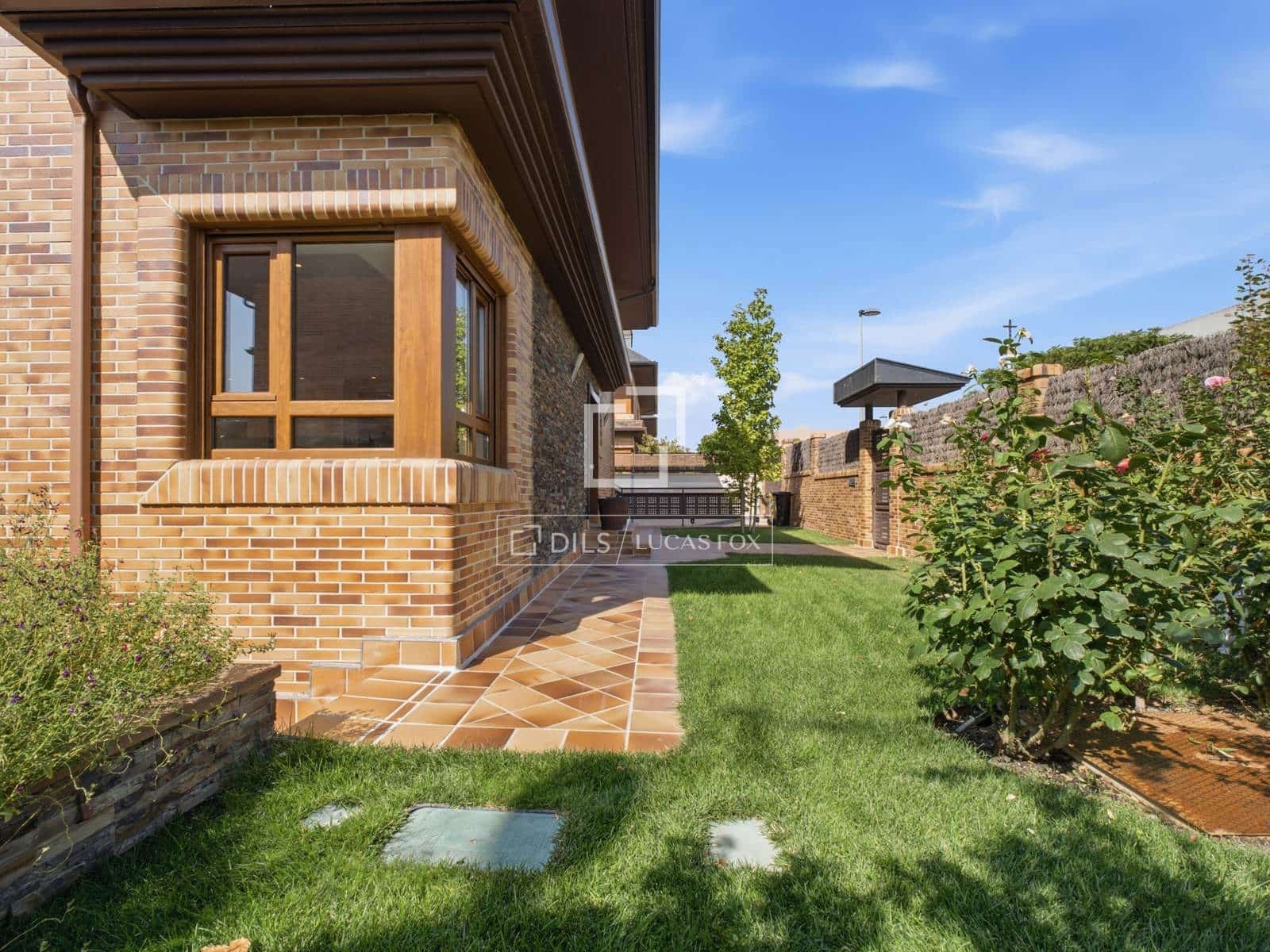 6 camera da letto Villa da affittare in Pozuelo de Alarcon con piscina garage - 6.000 € (Rif: 10033058)