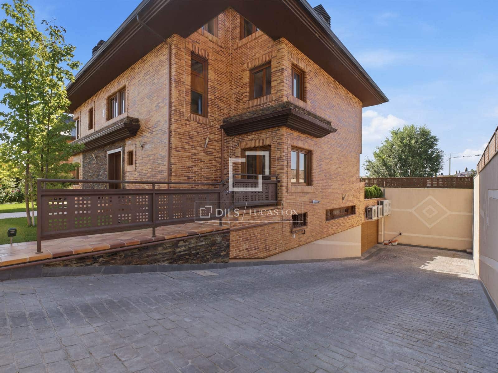 6 camera da letto Villa da affittare in Pozuelo de Alarcon con piscina garage - 6.000 € (Rif: 10033058)