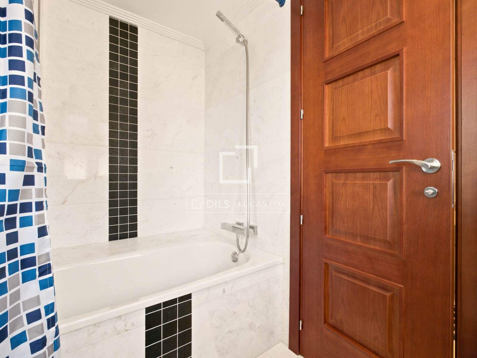 6 camera da letto Villa da affittare in Pozuelo de Alarcon con piscina garage - 6.000 € (Rif: 10033058)