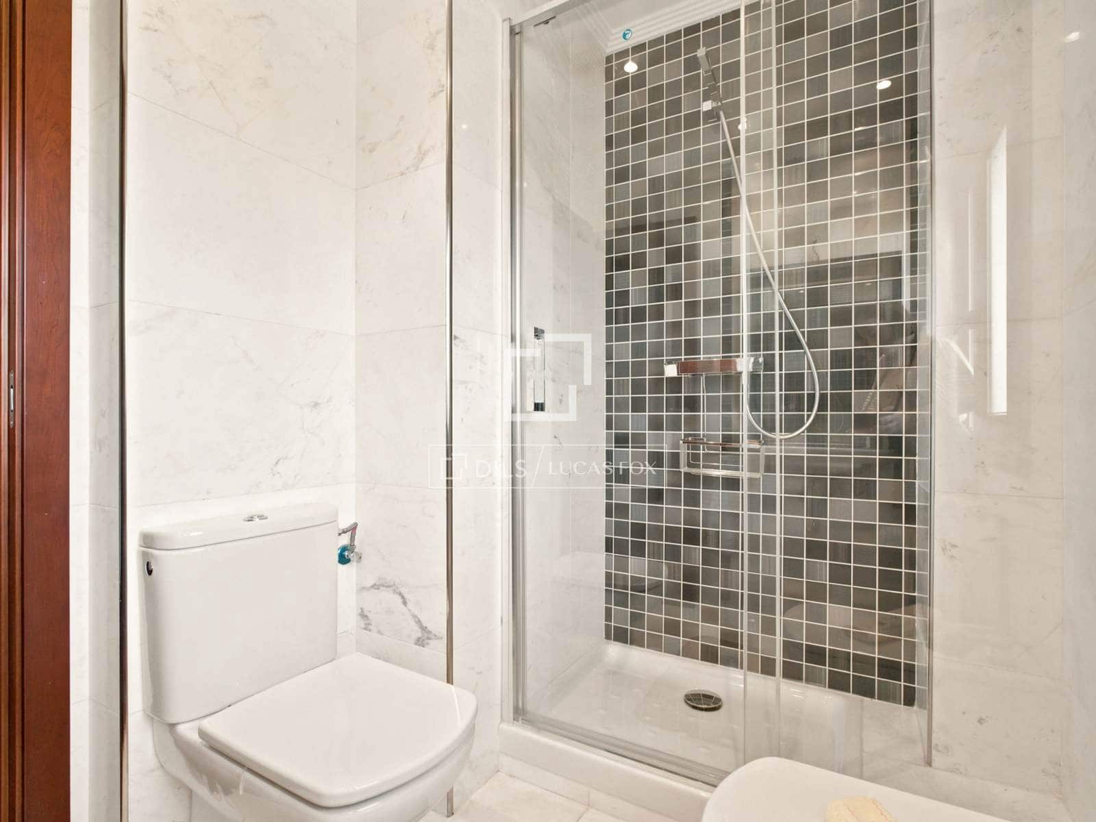 6 camera da letto Villa da affittare in Pozuelo de Alarcon con piscina garage - 6.000 € (Rif: 10033058)