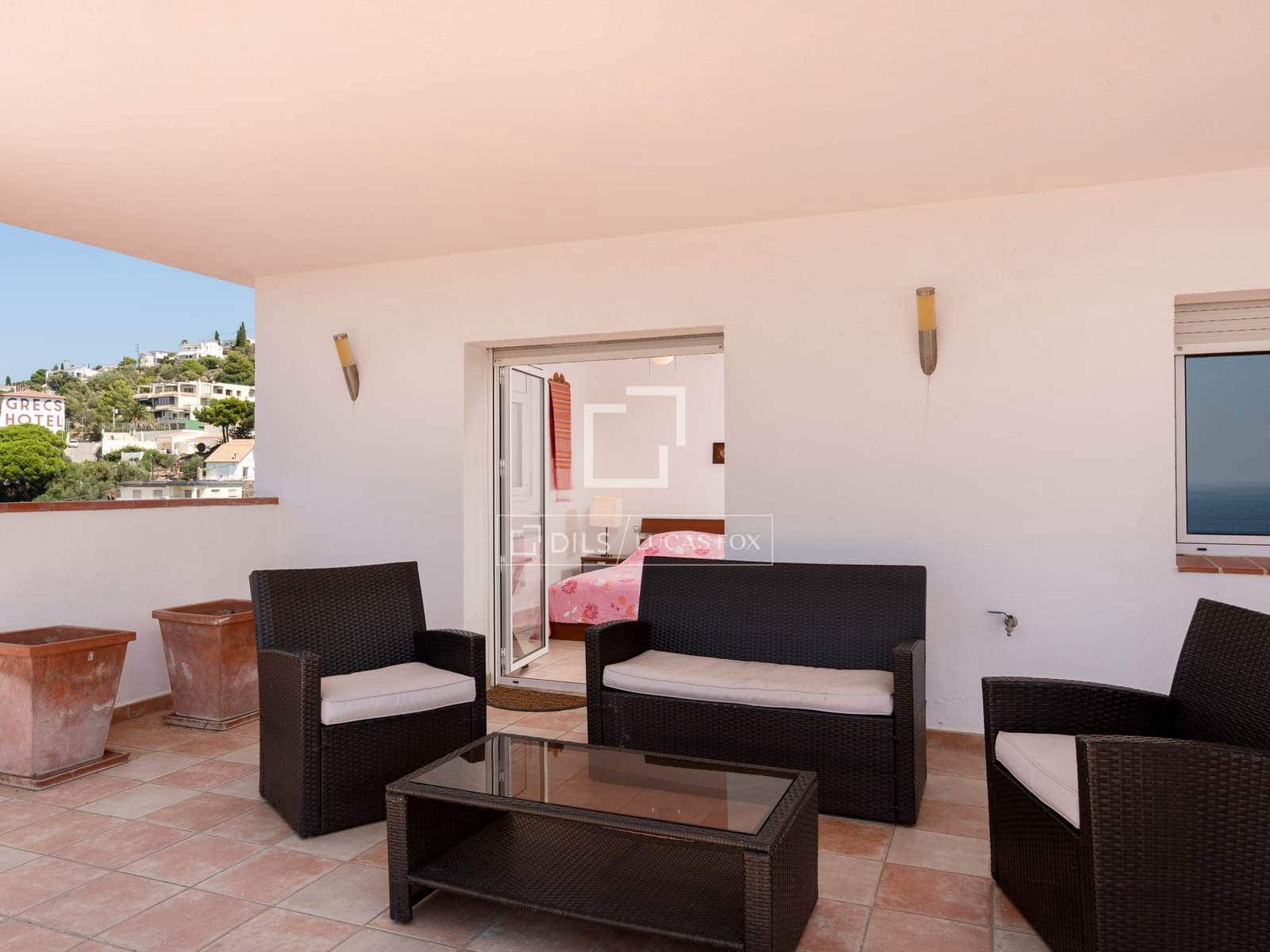 5 slaapkamer Villa te koop in Roses met zwembad garage - € 905.000 (Ref: 10033059)