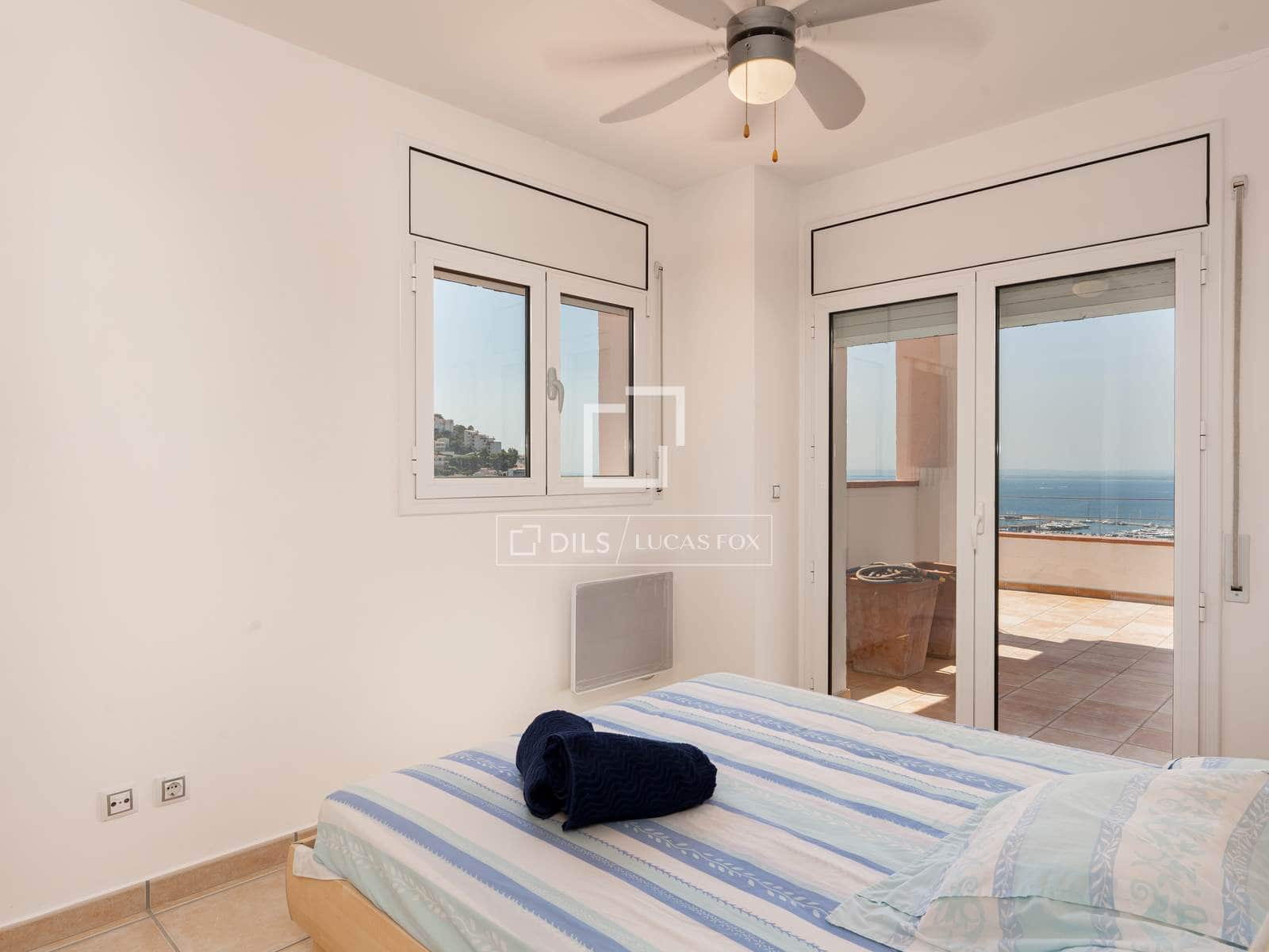 5 slaapkamer Villa te koop in Roses met zwembad garage - € 905.000 (Ref: 10033059)