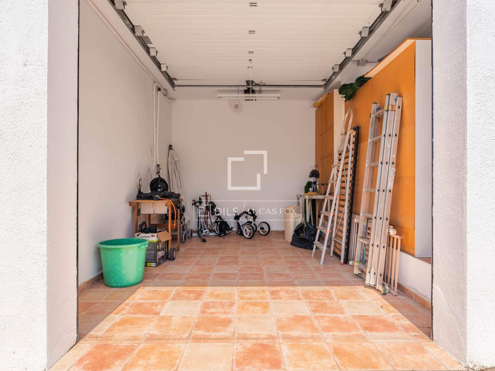 5 slaapkamer Villa te koop in Roses met zwembad garage - € 905.000 (Ref: 10033059)