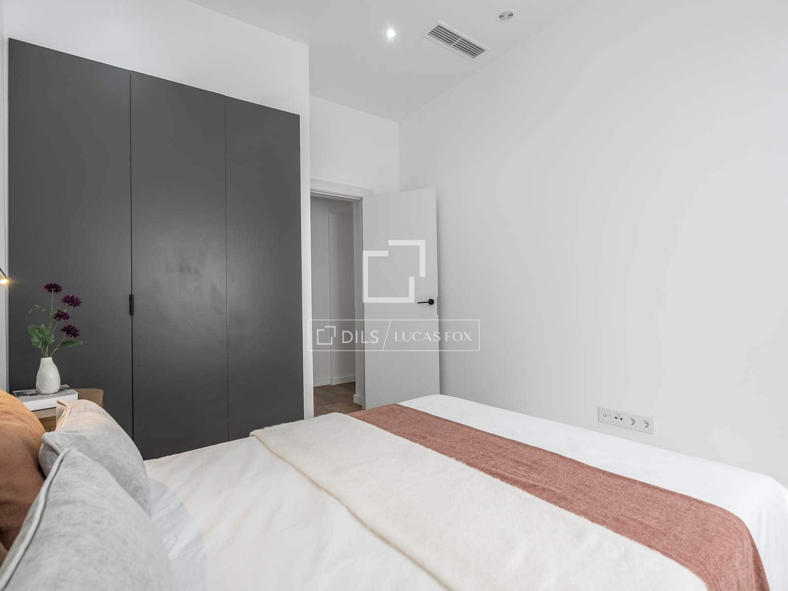 3 bedroom Apartment for sale in Madrid city - € 1,395,000 (Ref: 10033152)