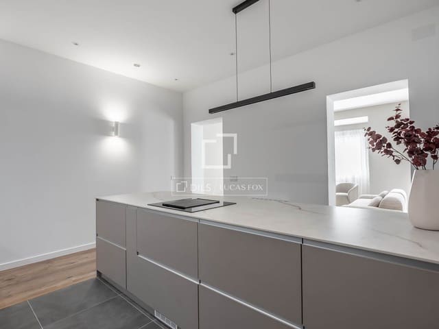 3 bedroom Apartment for sale in Argüelles, Madrid city - € 1,395,000 (Ref: 10033152)