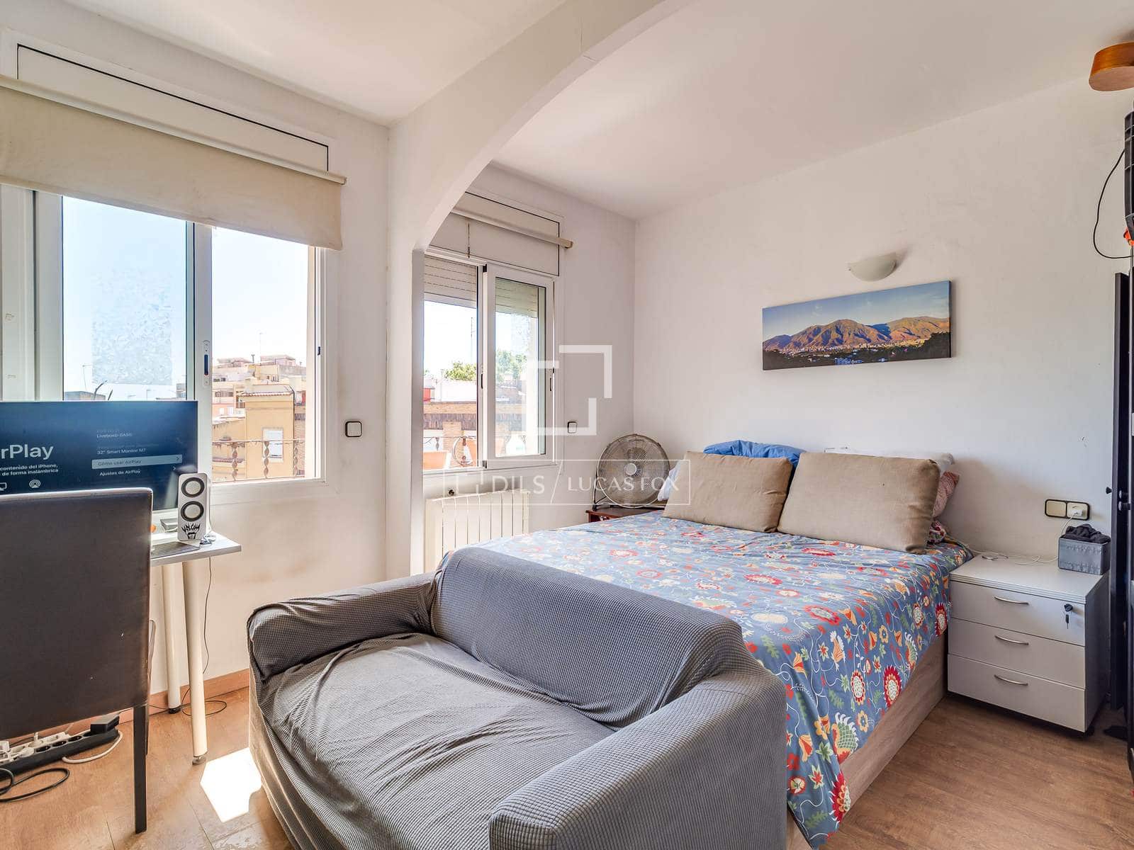 2 bedroom Apartment for sale in Barcelona city - € 295,000 (Ref: 10033153)