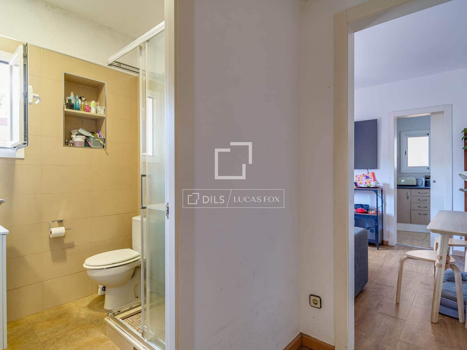 2 bedroom Apartment for sale in Barcelona city - € 295,000 (Ref: 10033153)