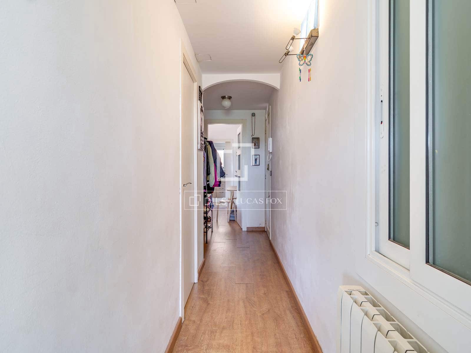 2 bedroom Apartment for sale in Barcelona city - € 295,000 (Ref: 10033153)