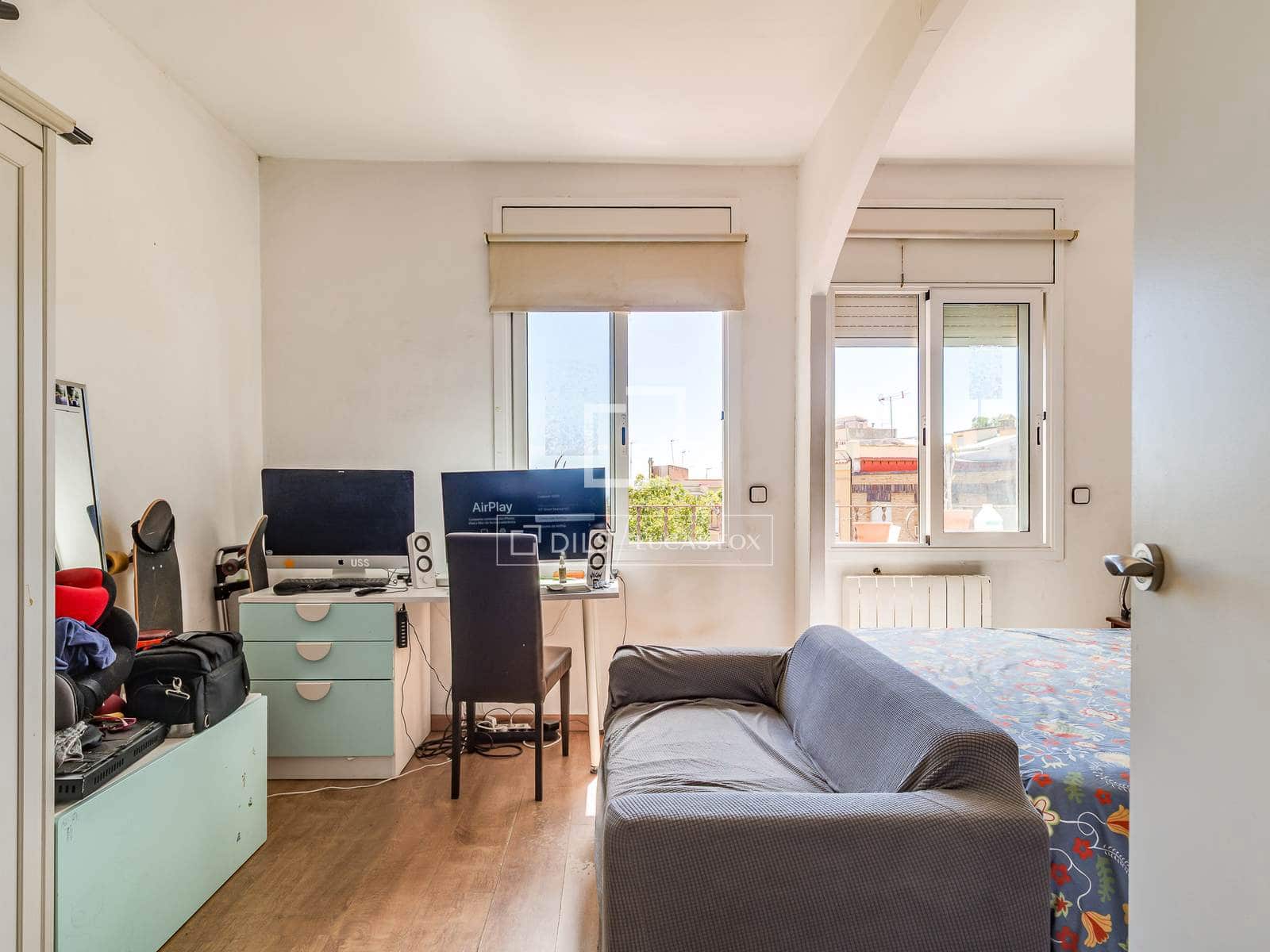 2 bedroom Apartment for sale in Barcelona city - € 295,000 (Ref: 10033153)