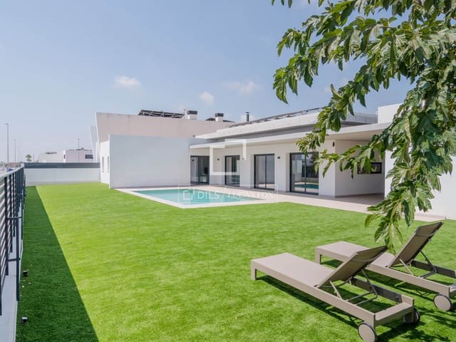 5 quarto Moradia para venda em Burriana / Borriana com piscina garagem - 970 000 € (Ref: 10033231)