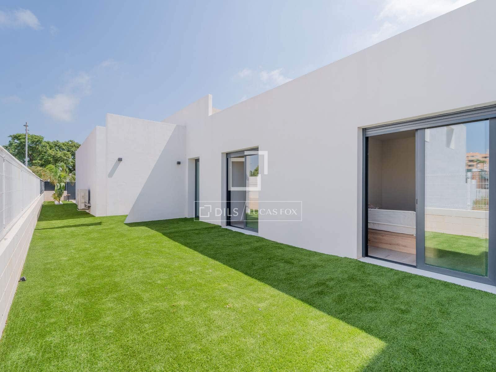 5 quarto Moradia para venda em Burriana / Borriana com piscina garagem - 970 000 € (Ref: 10033231)