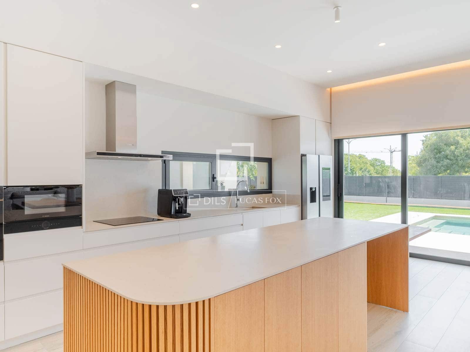 5 quarto Moradia para venda em Burriana / Borriana com piscina garagem - 970 000 € (Ref: 10033231)