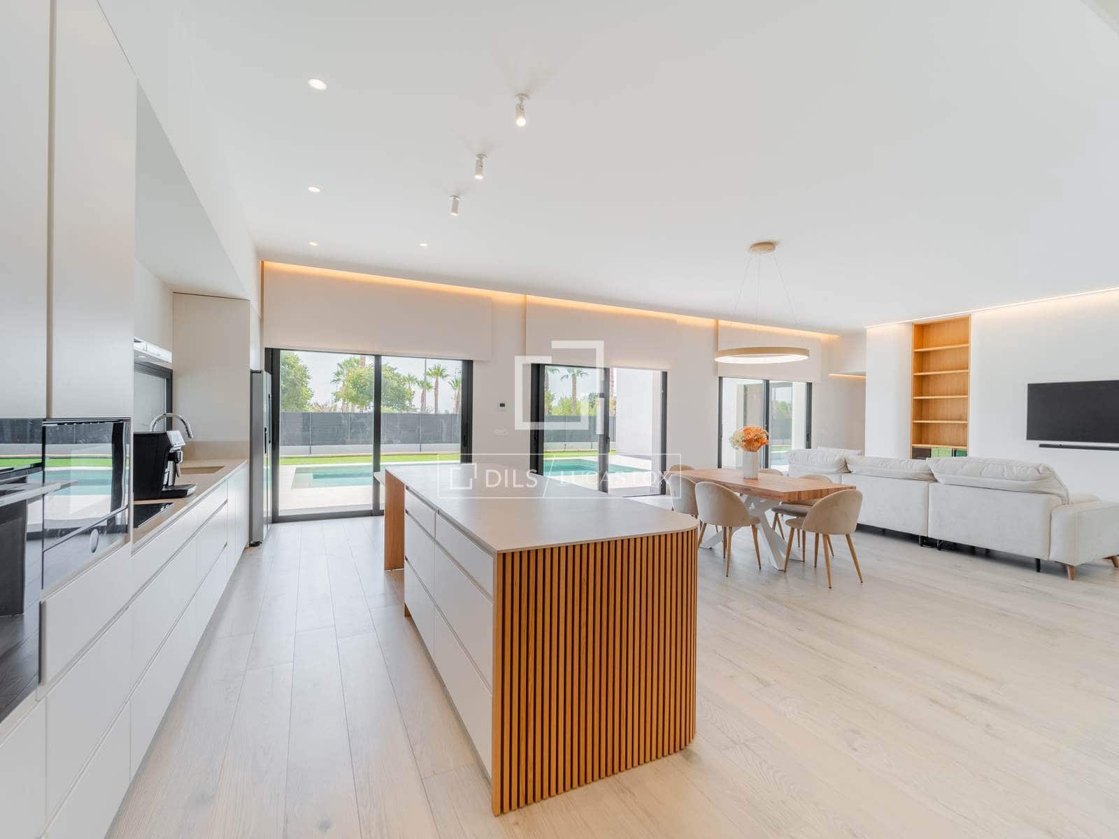 5 quarto Moradia para venda em Burriana / Borriana com piscina garagem - 970 000 € (Ref: 10033231)